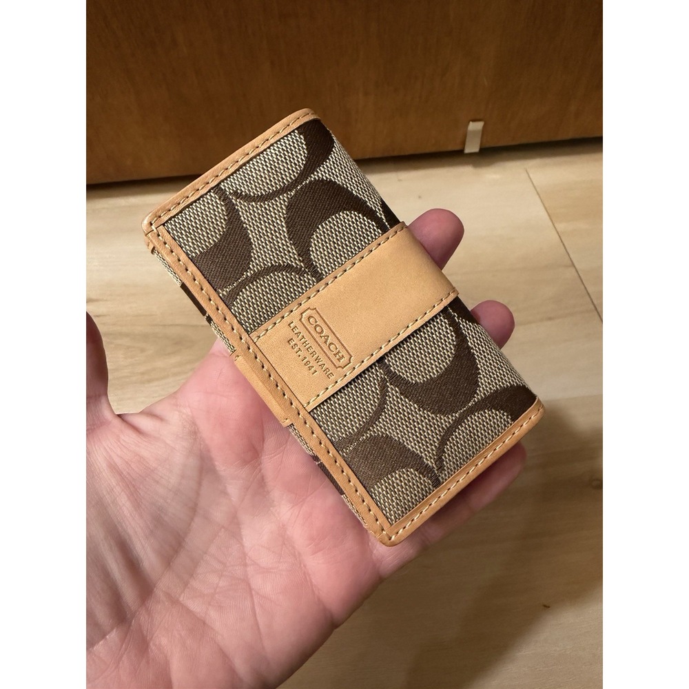 Coach Signature 4 Key Holder Snap Case Wallet Excellent Condition C Logo Canvas